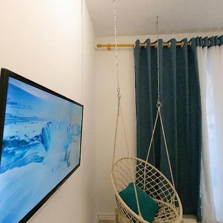 Comfy Lägenhet Tirana